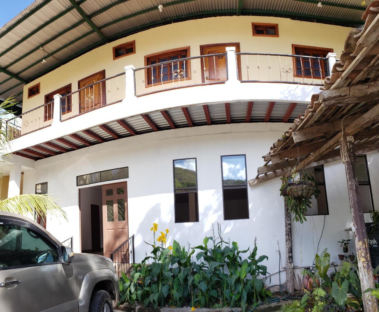 Hostal Casa Vieja 马塔加尔帕 外观 照片
